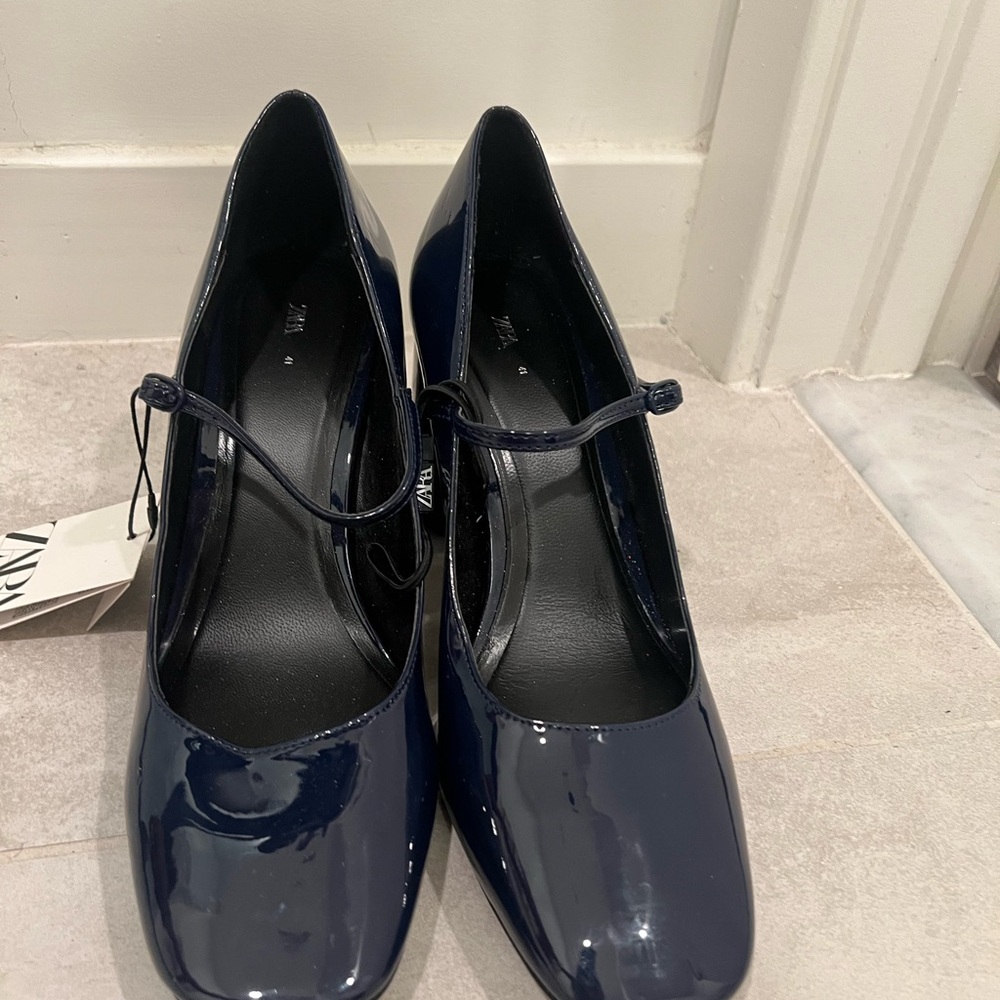 Zara Women's Dark Blue Patent Block Heels - Picture 2 of 6